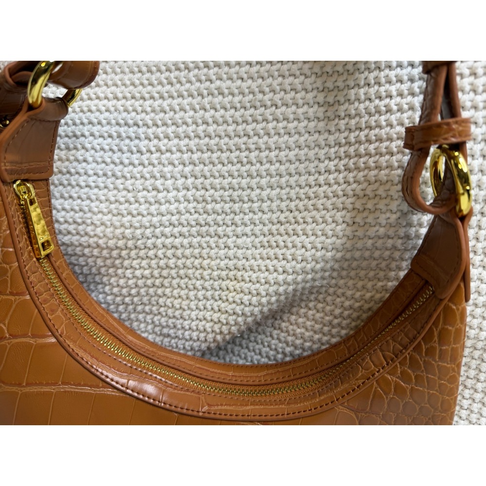 JW PEI Carly Saddle Bag Brown Croc Embossed Vegan Leather Shoulder Bag GWLPJC - Picture 7 of 10